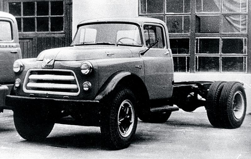 zil-130_02.jpg